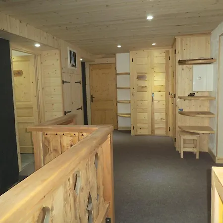 Le Bois Joli Guest house